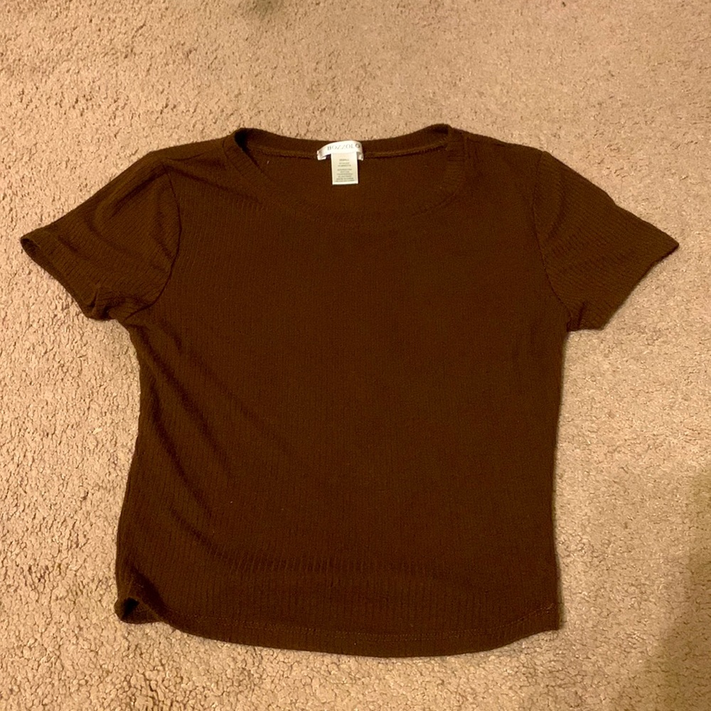 Dark brown crop top bozzolo beautiful color and aesthetic